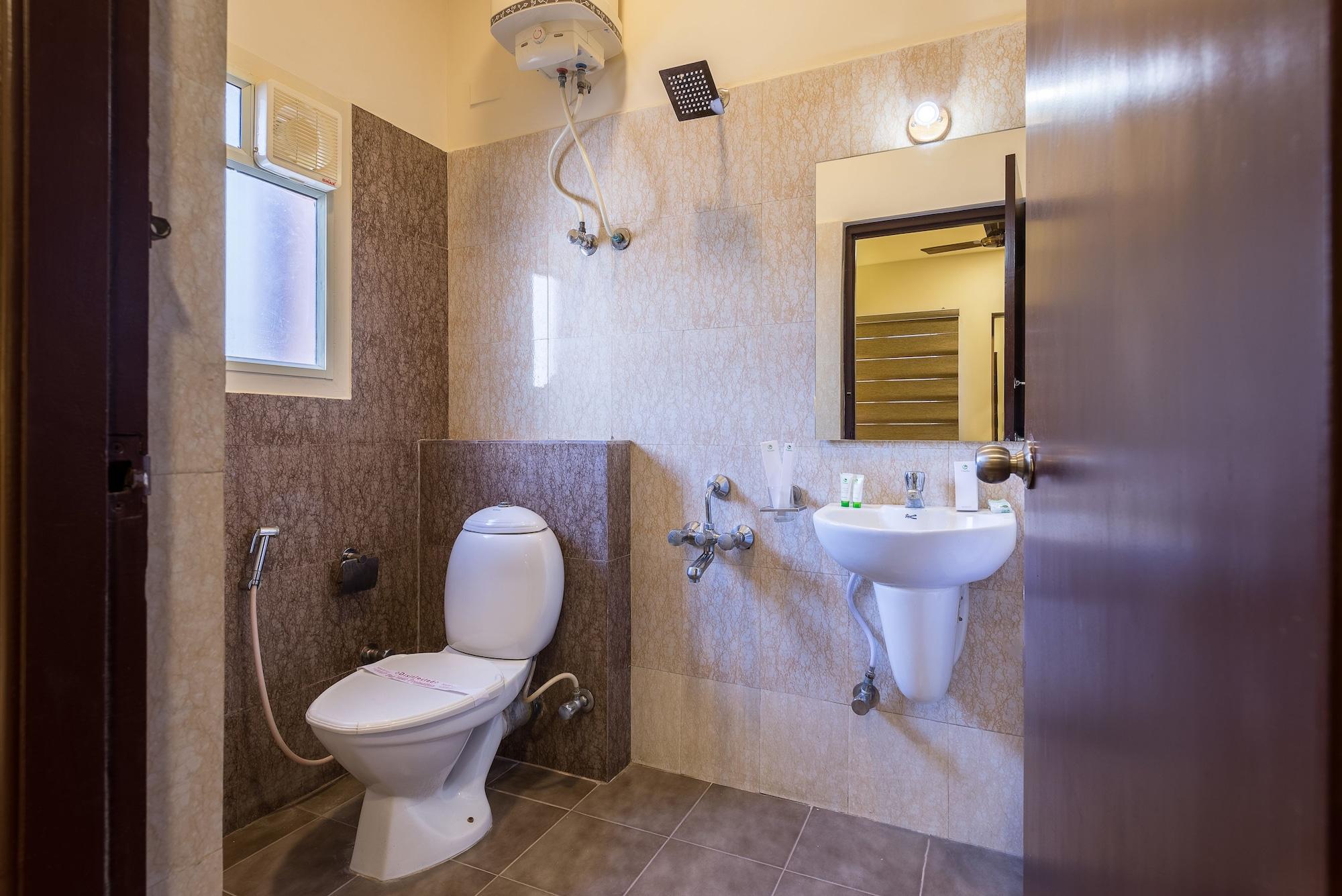 Hotel Treebo Nestlay Casa Chennai Exterior foto